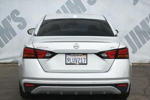 2021 nissan altima