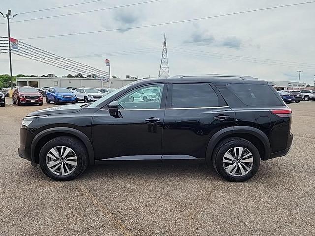 2023 nissan pathfinder sl fwd