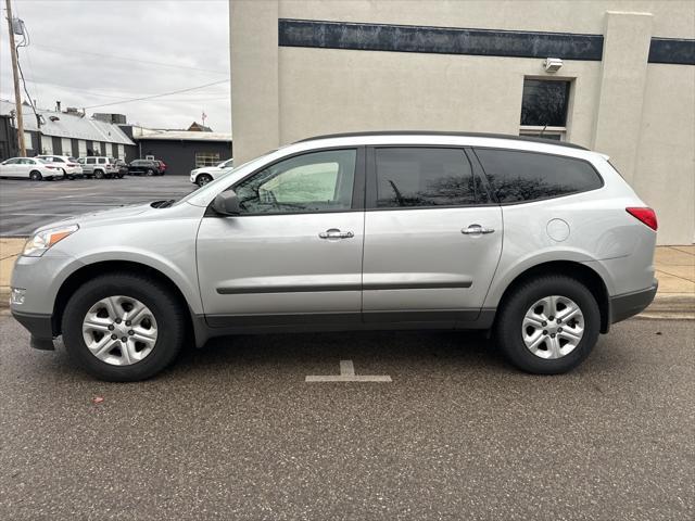 2012 chevrolet traverse ls