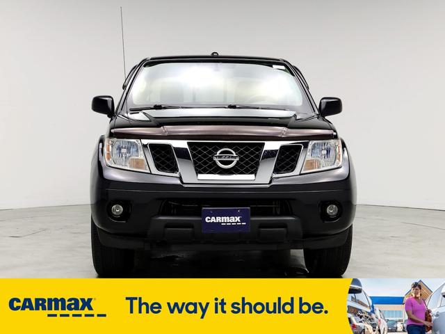 2017 nissan frontier sv