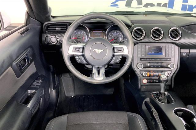 2015 ford mustang v6