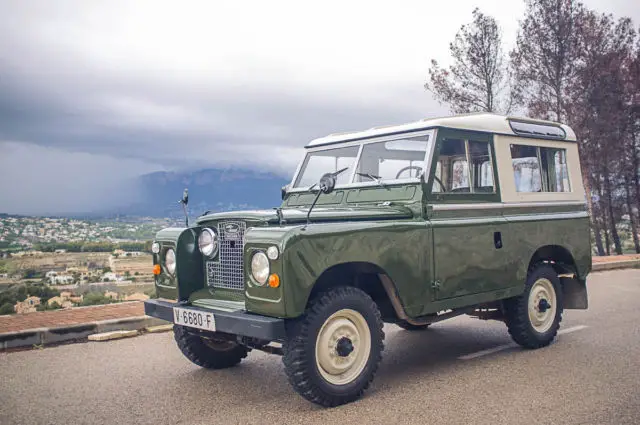 land rover series-iia 88 santana