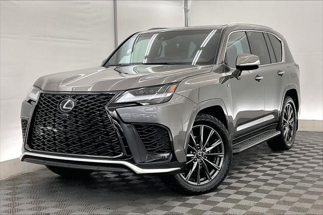 2023 lexus lx 600 base