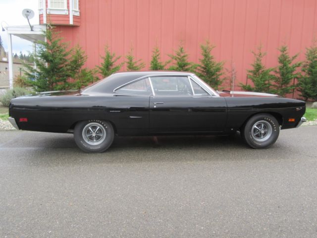 1970 plymouth road runner 2 door hardtop