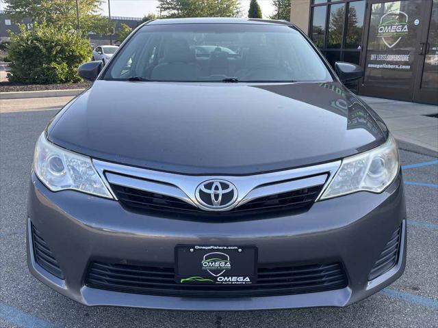 2013 toyota camry le