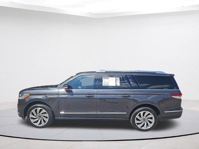 2022 lincoln navigator l reserve