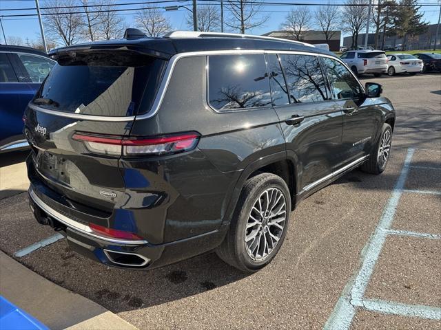 2022 jeep grand cherokee l summit reserve