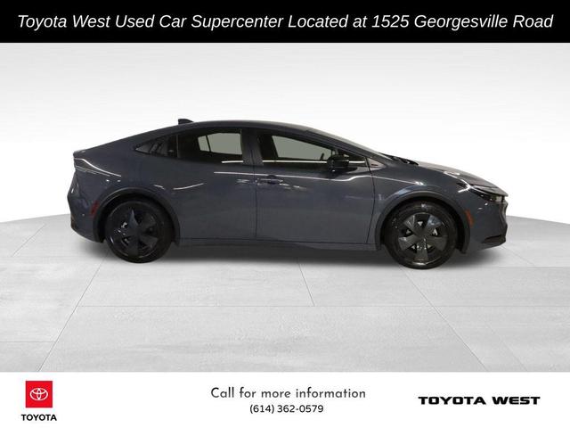 2024 toyota prius le