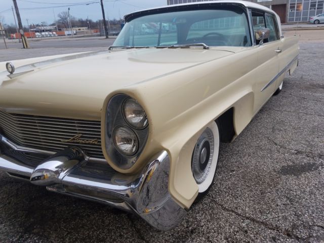 1958 lincoln capri 2 door hardtop