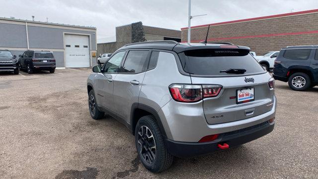 2021 jeep compass trailhawk