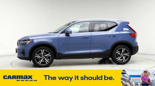 2023 Volvo XC40