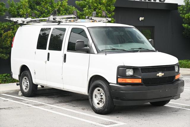 2017 chevrolet express 2500 work van