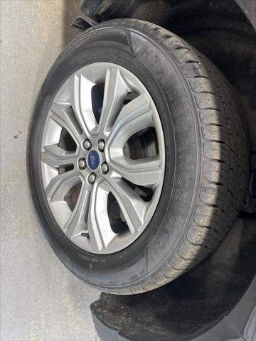 2022 ford edge titanium