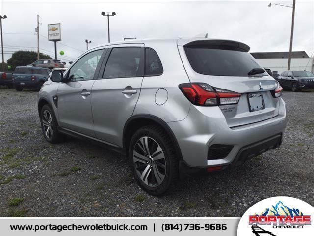 2022 mitsubishi outlander sport es