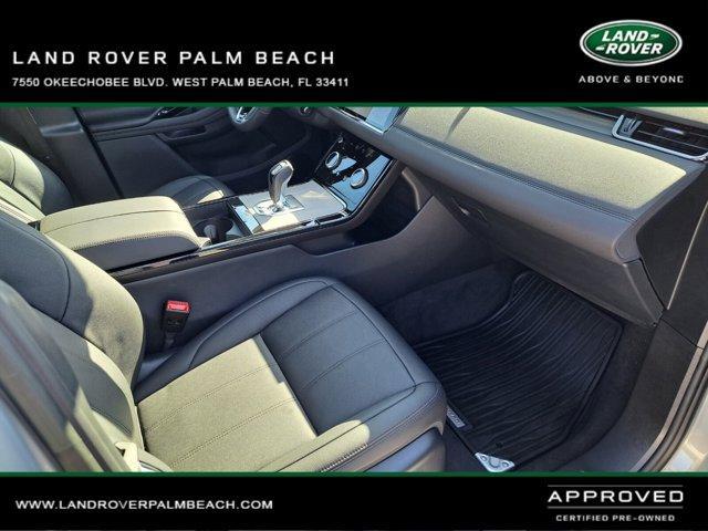 2023 land rover range rover evoque r-dynamic se
