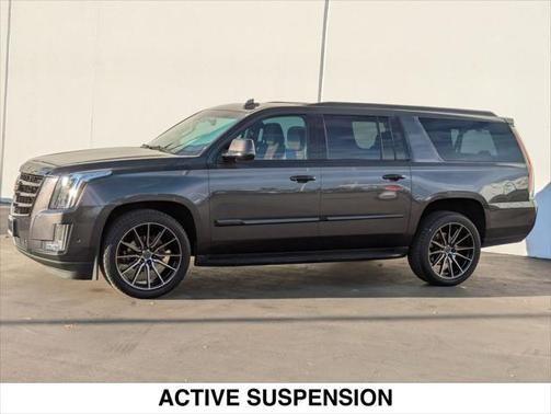 2018 cadillac escalade esv