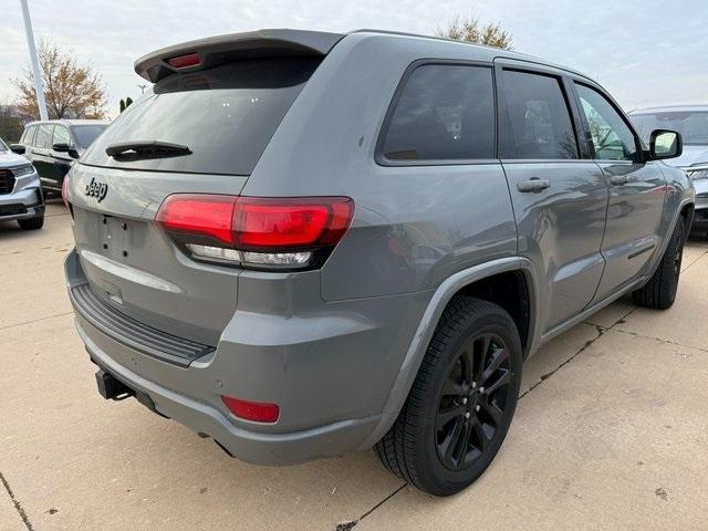 2020 jeep grand cherokee altitude