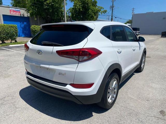 2016 hyundai tucson se