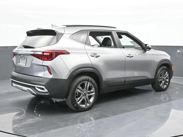 2022 kia seltos s