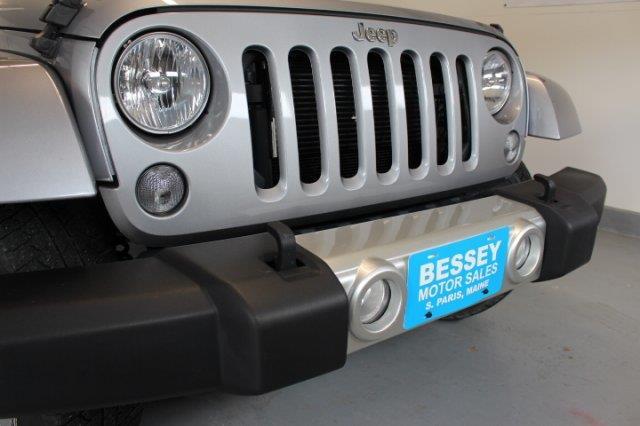 2015 jeep wrangler unlimited sahara 4x4 sahara 4dr suv for sale in south paris, maine
