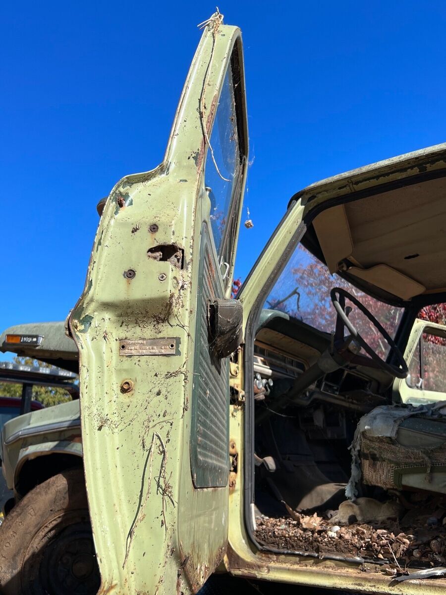 1969 ford f100 pickup green rwd automatic longbed