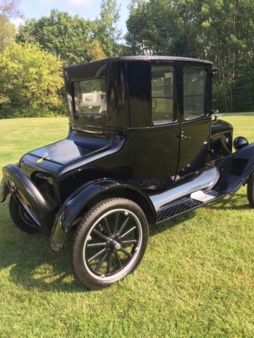 1924 ford model t doctors coupe