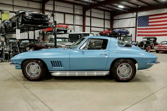 1967 chevrolet corvette 427 21348 miles marina blue coupe 427ci v8 4-speed manua