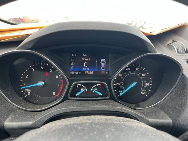2017 ford escape se