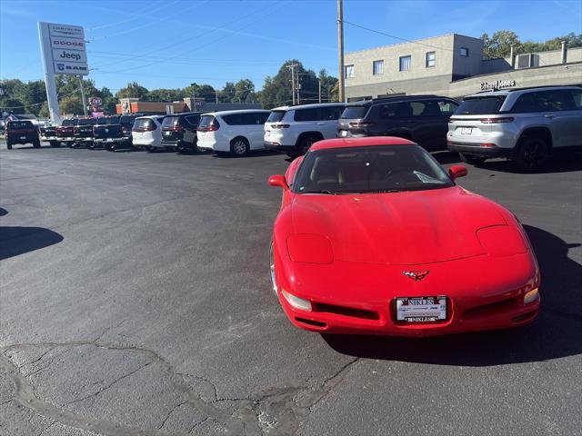 2000 chevrolet corvette base