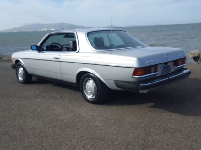 rare classic 1979 mercedes benz 300cd rust-free blue plate california diesel