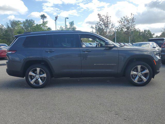 2022 jeep grand cherokee l limited