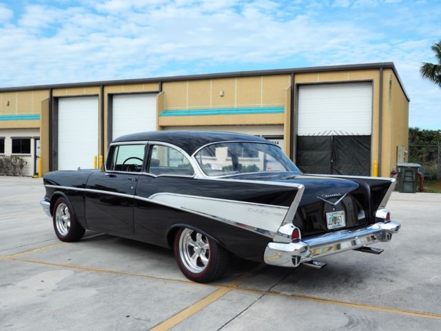 1957 chevy bel-air coupe resto-mod excellent condition / frame off restoration