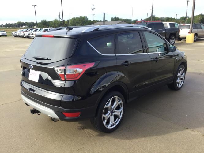 used 2017 ford escape 4wd titanium lennox, sd 57039 for sale in lennox, south dakota