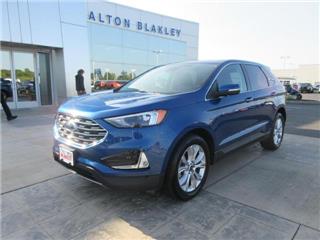 2023 Ford Edge titanium