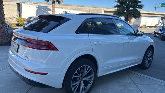 2023 Audi Q8