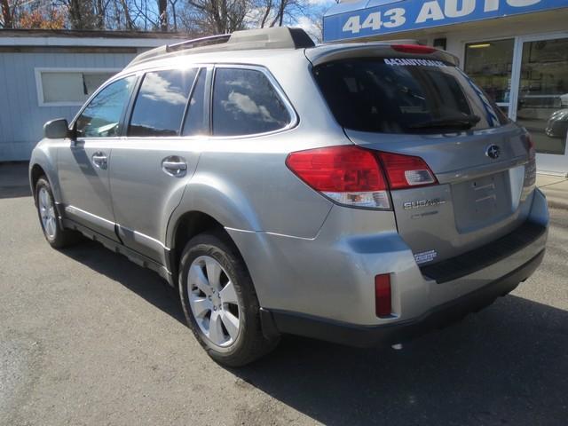 2011 subaru outback 2.5 i premium