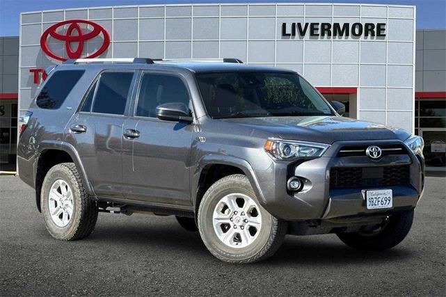 2022 toyota 4runner sr5