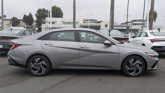 2025 Hyundai Elantra