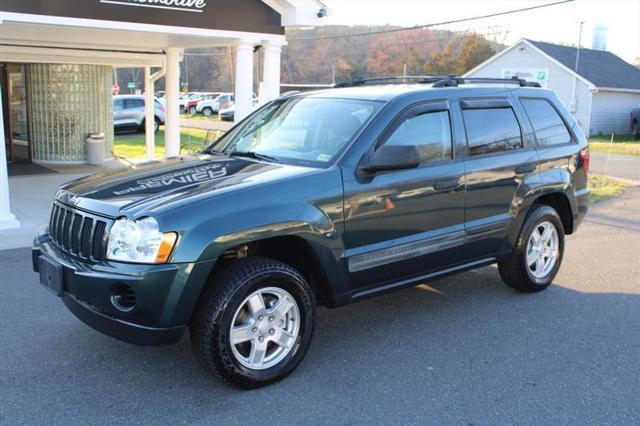 2005 jeep grand cherokee laredo
