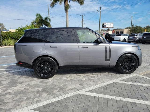 2024 land rover range rover p400 se