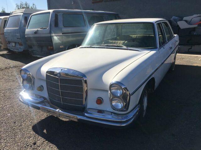1967 mercedes benz 250 s