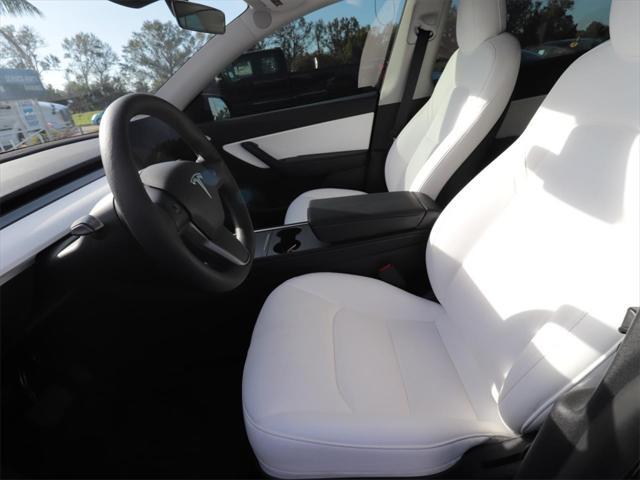 2022 tesla model y long range dual motor all-wheel drive