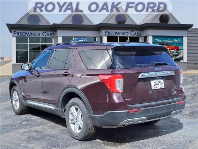 2023 ford explorer xlt