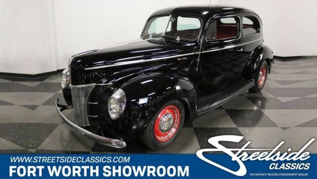 1940 ford deluxe sedan sedan 350 v8 3 speed automatic classic vintage collector