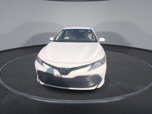 2018 toyota camry xle