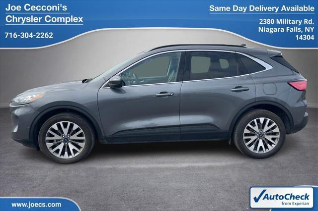 2021 ford escape titanium