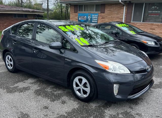 2014 toyota prius two