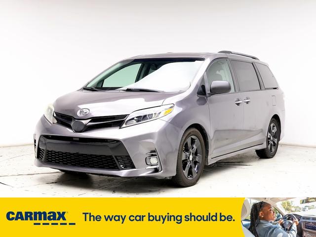 2016 toyota sienna se premium