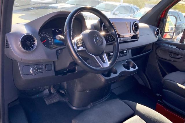 2023 mercedes-benz sprinter 2500 standard roof