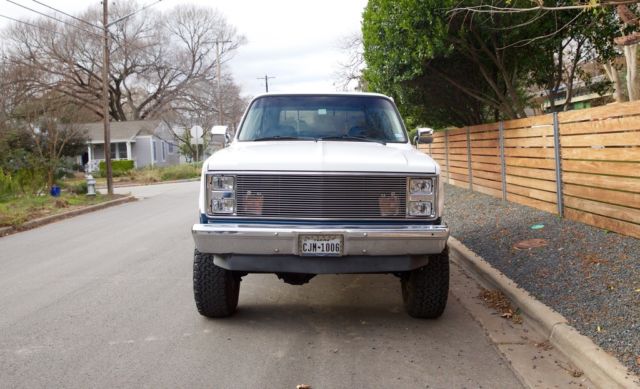 1987 k5 blazer 350 v8, 4x4 bronco jeep scout custom